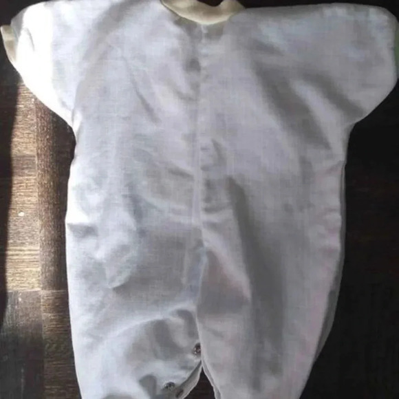 Vintage  Beatrix potter Peter rabbit onesie - Picture 6 of 6